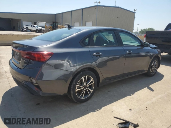 2024 Kia Forte LXS with VIN 3KPF24AD2RE784215, listed as a Copart auction lot 51865775 with 28,967 mi miles and Clean Title. Bid and sale history available at carsss.com. Image 3.