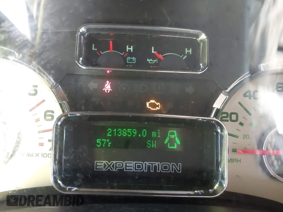 2008 Ford Expedition SSV с VIN 1FMFU15518LA74297, выставлен на аукционе IAAI как лот 41984902 с пробегом 213 859 миль миль и . История ставок и продаж доступна на DreamBid. Изображение 7.