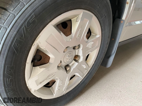2010 Dodge Grand Caravan SE z VIN 2D4RN4DEXAR412152, wystawiony jako IAAI lot #42825395 z przebiegiem 93 398 mil mil oraz . Historia ofert i sprzedaży dostępna na DreamBid. Obrazek 36.