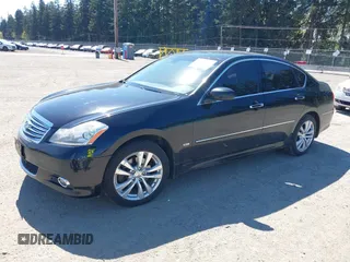 2010 Infiniti M with VIN JN1CY0AR6AM961914, listed as a IAAI auction lot 42055435 with 133,435 mi miles. Bid and sale history available at carsss.com. Image 2.