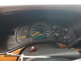 2000 Chevrolet Silverado 1500 LS with VIN 2GCEC19T4Y1323841, listed as a Copart auction lot 53665575 with 170,812 mi miles and Clean Title. Bid and sale history available at DreamBid. Image 9.