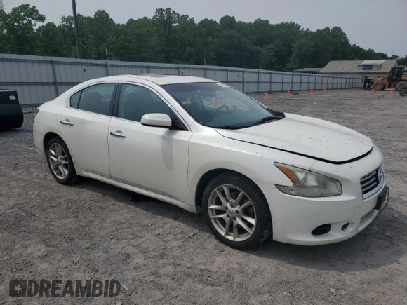 2014 Nissan Maxima SV с VIN 1N4AA5AP2EC465577, выставлен на аукционе Copart как лот 60680355 с пробегом 181 456 миль миль и Списание • Salvage title. История ставок и продаж доступна на DreamBid. Изображение 4.