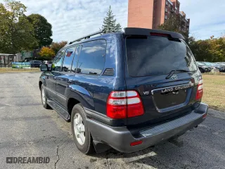2004 Toyota Land Cruiser with VIN JTEHT05JX42064452, listed as a Copart auction lot 76583664 with 185,381 mi miles and Clean Title. Bid and sale history available at carsss.com. Image 3.