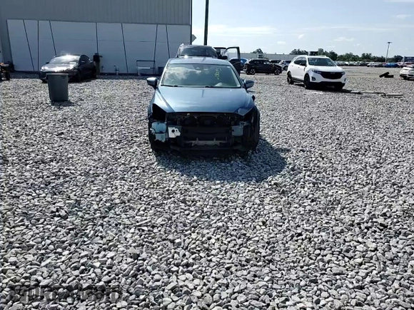 2017 Mazda 3 Touring z VIN JM1BN1L7XH1102372, wystawiony jako Copart lot #61180195 z przebiegiem 57 606 mil mil oraz Szkoda całkowita • Salvage title. Historia ofert i sprzedaży dostępna na DreamBid. Obrazek 14.