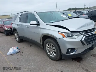 2019 Chevrolet Traverse LT Cloth with VIN 1GNERGKW2KJ291739, listed as a IAAI auction lot 41606802 with 114,608 mi miles. Bid and sale history available at carsss.com. Image 1.