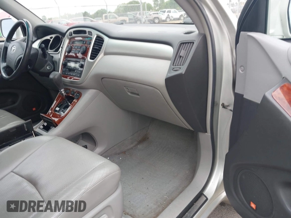 2004 Toyota Highlander с VIN JTEEP21A040055165, выставлен на аукционе IAAI как лот 42346273 с пробегом 198 565 миль миль и . История ставок и продаж доступна на DreamBid. Изображение 5.