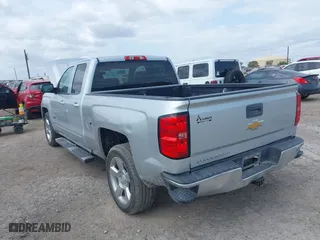 2016 Chevrolet Silverado 1500 LT with VIN 1GCRCREC1GZ118201, listed as a IAAI auction lot 40615949 with 170,050 mi miles. Bid and sale history available at carsss.com. Image 3.