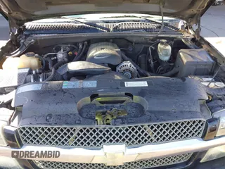 2003 Chevrolet Silverado 1500HD LS with VIN 1GCGK13U83F254425, listed as a IAAI auction lot 41950834 with 311,821 mi miles and . Bid and sale history available at DreamBid. Image 10.