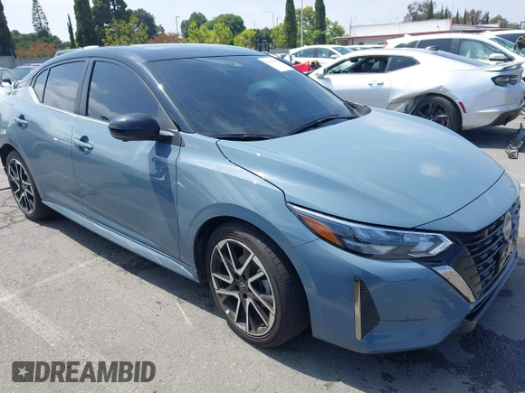 2025 Nissan Sentra SR с VIN 3N1AB8DVXSY233950, выставлен на аукционе IAAI как лот 42429684 с пробегом 5 114 миль миль и . История ставок и продаж доступна на DreamBid. Изображение 1.
