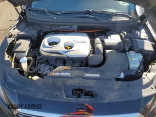 2016 Hyundai Sonata Hybrid Limited with VIN KMHE34L17GA027088, listed as a Copart auction lot 77299983 with 185,569 mi miles. Bid and sale history available at carsss.com. Image 11.