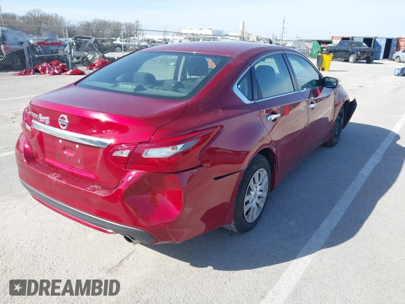2018 Nissan Altima SR with VIN 1N4AL3AP2JC232503, listed as a IAAI auction lot 41824936 with 115,366 mi miles and . Bid and sale history available at carsss.com. Image 4.