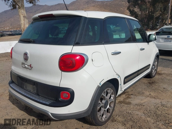 2014 FIAT 500L Trekking with VIN ZFBCFADHXEZ009425, listed as a IAAI auction lot 41465119 with 114,029 mi miles and . Bid and sale history available at DreamBid. Image 4.