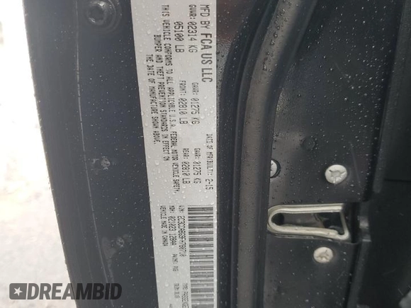 2015 Chrysler 300 S z VIN 2C3CCABG9FH780710, wystawiony jako Copart lot #57951145 z przebiegiem 126 268 mil mil oraz Szkoda całkowita • Salvage title. Historia ofert i sprzedaży dostępna na DreamBid. Obrazek 12.