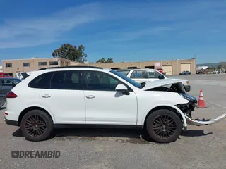 2017 Porsche Cayenne with VIN WP1AA2A28HKA87514, listed as a IAAI auction lot 41883554 with 161,593 mi miles and . Bid and sale history available at DreamBid. Image 14.