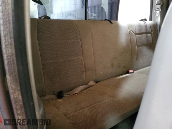 2003 Ford F-250 XL with VIN 1FTNX21L83ED52286, listed as a Copart auction lot 63369835 with 151,780 mi miles and Salvage title. Bid and sale history available at DreamBid. Image 10.