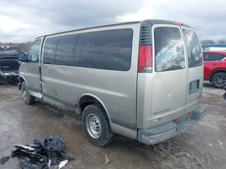 2002 Chevrolet Express with VIN 1GAGG25R121216538, listed as a IAAI auction lot 41573071 with 205,409 mi miles and . Bid and sale history available at carsss.com. Image 3.