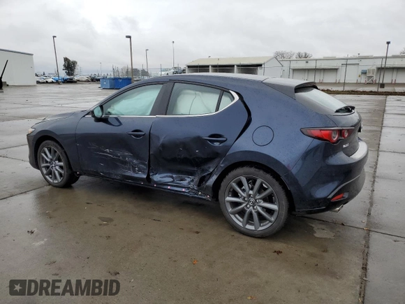 2022 Mazda Mazda3 Hatchback Preferred with VIN JM1BPALL2N1518645, listed as a Copart auction lot 73013402 with 4,492 mi miles. Bid and sale history available at carsss.com. Image 2.