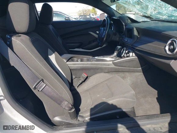 2019 Chevrolet Camaro 1LT with VIN 1G1FB1RS5K0123710, listed as a IAAI auction lot 41953961 with 78,972 mi miles. Bid and sale history available at carsss.com. Image 5.