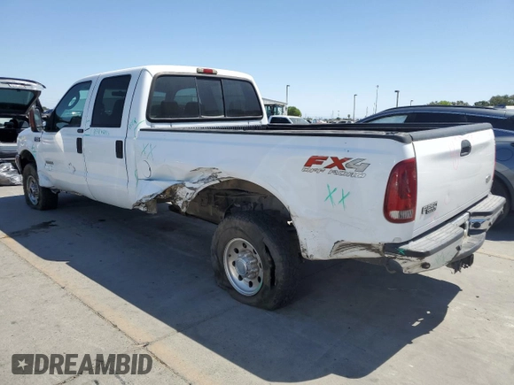 2004 Ford F-250 XL with VIN 1FTNW21P44EA81153, listed as a Copart auction lot 63841495 with 337,958 mi miles and Salvage title. Bid and sale history available at DreamBid. Image 2.