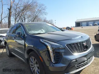2019 Cadillac XT4 AWD Premium Luxury with VIN 1GYFZDR44KF197830, listed as a IAAI auction lot 41795431 with 54,106 mi miles. Bid and sale history available at carsss.com. Image 6.
