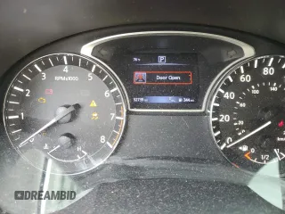 2017 Nissan Altima SL with VIN 1N4AL3AP9HC217524, listed as a Copart auction lot 50700475 with 52,739 mi miles and Salvage title. Bid and sale history available at DreamBid. Image 9.