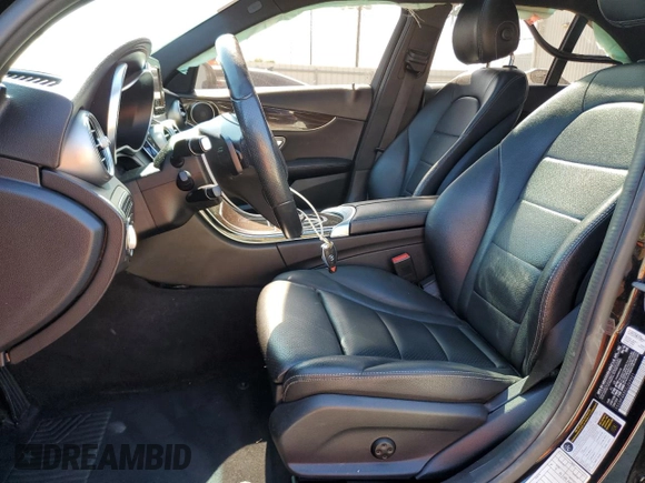 2018 Mercedes-Benz C 300 z VIN 55SWF4KB5JU269921, wystawiony jako Copart lot #60602825 z przebiegiem Nie podano mil oraz Szkoda całkowita • Salvage title. Historia ofert i sprzedaży dostępna na DreamBid. Obrazek 7.