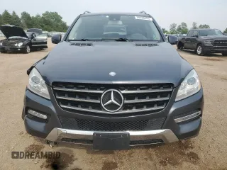 2014 Mercedes-Benz M 350 with VIN 4JGDA5HB9EA273288, listed as a Copart auction lot 59488055 with 105,471 mi miles and Salvage title. Bid and sale history available at DreamBid. Image 5.