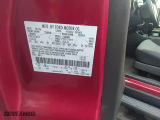 2007 Ford Escape XLS with VIN 1FMYU92Z57KB17526, listed as a IAAI auction lot 31863470 with 122,236 mi miles. Bid and sale history available at carsss.com. Image 9.