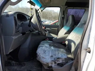 2006 Ford Econoline Cargo Recreational with VIN 1FTSS34P46DA21141, listed as a Copart auction lot 45366345 with 278,941 mi miles and Salvage Title. Bid and sale history available at carsss.com. Image 7.