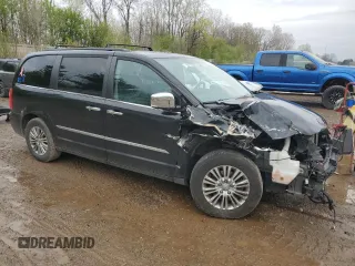 2015 Chrysler Town & Country Touring-L with VIN 2C4RC1CG3FR525565, listed as a Copart auction lot 54911505 with 148,047 mi miles and Clean Title. Bid and sale history available at carsss.com. Image 4.