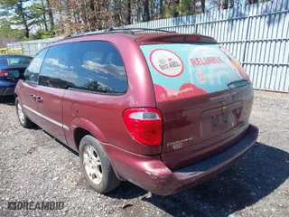 2002 Dodge Caravan Sport with VIN 2B4GP44392R735684, listed as a IAAI auction lot 41879588 with 207,266 mi miles. Bid and sale history available at carsss.com. Image 3.