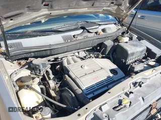 2000 Lexus RX 300 with VIN JT6HF10UXY0137749, listed as a IAAI auction lot 41993563 with 161,996 mi miles and . Bid and sale history available at DreamBid. Image 10.