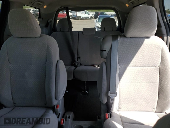 2018 Toyota Sienna LE Auto Access Seat with VIN 5TDKZ3DCXJS916445, listed as a Copart auction lot 62831275 with 104,859 mi miles and Salvage title. Bid and sale history available at DreamBid. Image 10.
