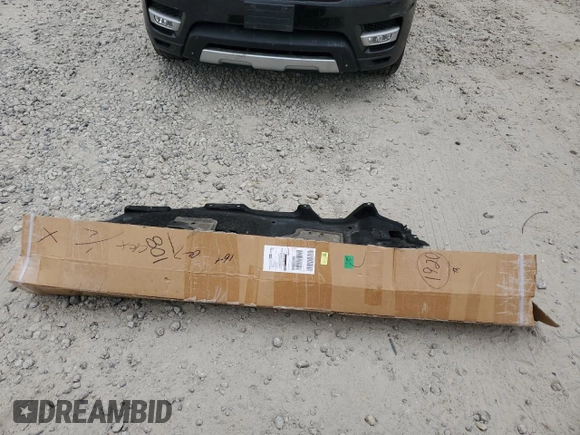 2020 Audi Q7 Premium z VIN WA1AXAF79LD005876, wystawiony jako Copart lot #58053055 z przebiegiem 131 341 mil mil oraz Tytuł czysty. Historia ofert i sprzedaży dostępna na DreamBid. Obrazek 13.