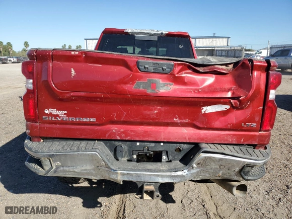 2022 Chevrolet Silverado 2500HD LTZ with VIN 1GC4YPEY2NF260079, listed as a Copart auction lot 49310065 with 31,949 mi miles and Salvage Title. Bid and sale history available at carsss.com. Image 6.