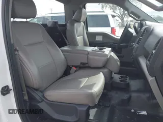 2017 Ford F-150 XL with VIN 1FTMF1C88HFC37836, listed as a IAAI auction lot 41464606 with 195,399 mi miles. Bid and sale history available at carsss.com. Image 8.