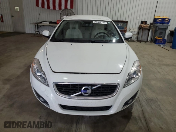 2013 Volvo C70 T5 with VIN YV1672MC1DJ140462, listed as a Copart auction lot 46996705 with 59,847 mi miles and Salvage Title. Bid and sale history available at carsss.com. Image 5.