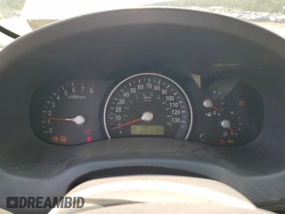 2009 Kia Sedona LX with VIN KNDMB233096296810, listed as a Copart auction lot 64614694 with 231,572 mi miles and Salvage Title. Bid and sale history available at carsss.com. Image 9.