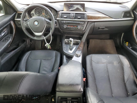 2015 BMW 3 Series 328i xDrive с VIN WBA3B5G54FNS16660, выставлен на аукционе Copart как лот 47927835 с пробегом 97 446 миль миль и Списание • Salvage title. История ставок и продаж доступна на DreamBid. Изображение 8.