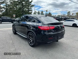 2019 Mercedes-Benz GLE 43 AMG z VIN 4JGED6EB5KA151724, wystawiony jako Copart lot #53707215 z przebiegiem 95 681 mil mil oraz Czysty tytuł • Clean title. Historia ofert i sprzedaży dostępna na DreamBid. Obrazek 4.