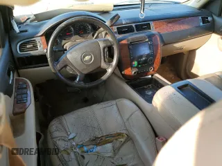 2007 Chevrolet Suburban LS with VIN 1GNFC16067J125594, listed as a Copart auction lot 77385624 with 0 mi miles and Salvage Title. Bid and sale history available at carsss.com. Image 8.
