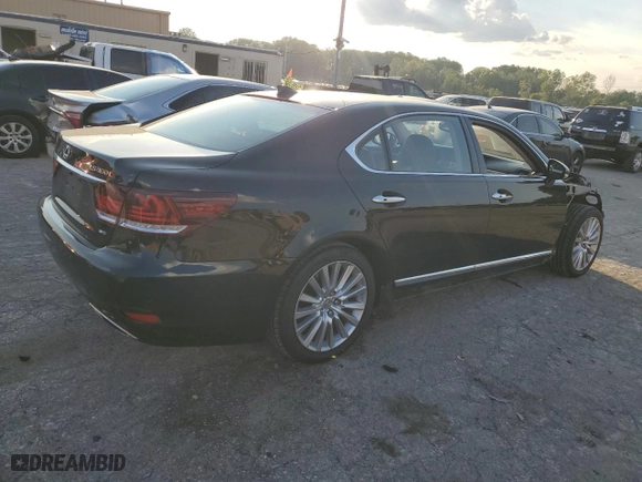 2014 Lexus LS 460 L with VIN JTHDL5EF0E5007039, listed as a Copart auction lot 72728404 with 127,718 mi miles and Salvage Title. Bid and sale history available at carsss.com. Image 3.