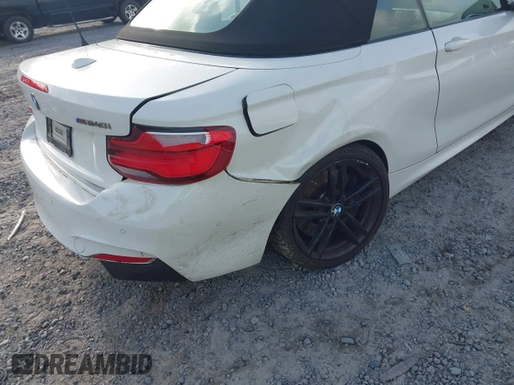 2019 BMW 2 Series M240i z VIN WBA2N1C5XKVC28584, wystawiony jako IAAI lot #42492516 z przebiegiem 24 062 mil mil oraz . Historia ofert i sprzedaży dostępna na DreamBid. Obrazek 6.