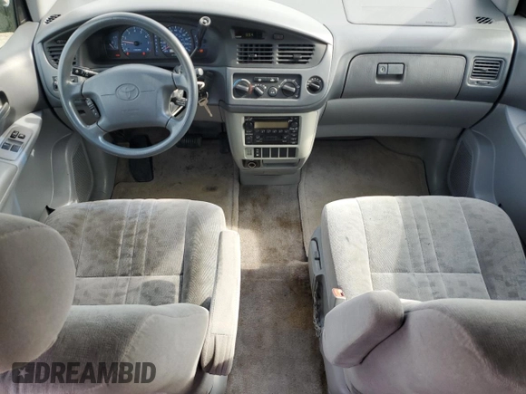 2002 Toyota Sienna LE with VIN 4T3ZF13C52U500896, listed as a Copart auction lot 53471125 with 223,003 mi miles and Salvage Title. Bid and sale history available at carsss.com. Image 8.