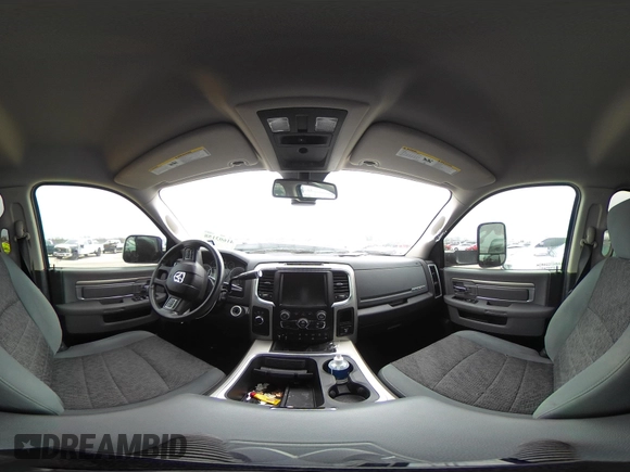 2016 Ram 2500 Big Horn with VIN 3C6UR5ML8GG311696, listed as a IAAI auction lot 41603158 with 110,994 mi miles. Bid and sale history available at carsss.com. Image 18.