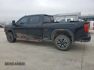 2020 GMC Sierra 2500HD AT4 z VIN 1GT49PEY1LF185174, wystawiony jako Copart lot #86486144 z przebiegiem 115 685 mil mil oraz Szkoda całkowita • Salvage title. Historia ofert i sprzedaży dostępna na DreamBid. Obrazek 2.
