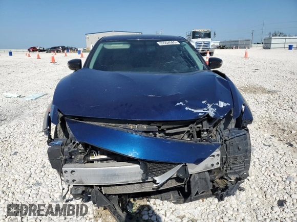 2016 Nissan Maxima SV z VIN 1N4AA6AP8GC412245, wystawiony jako Copart lot #52224565 z przebiegiem 138 344 mil mil oraz Szkoda całkowita • Salvage title. Historia ofert i sprzedaży dostępna na DreamBid. Obrazek 5.