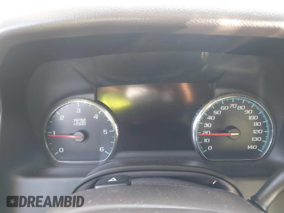 2017 Chevrolet Suburban Premier z VIN 1GNSKJKC9HR117378, wystawiony jako IAAI lot #41610682 z przebiegiem Nie podano mil oraz . Historia ofert i sprzedaży dostępna na DreamBid. Obrazek 15.