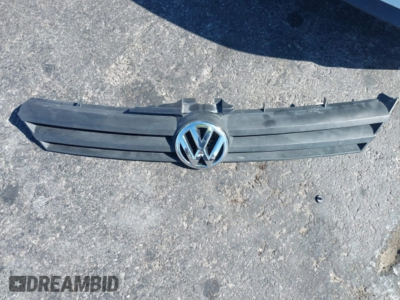 2014 Volkswagen Jetta GLI Autobahn with VIN 3VW5T7AJ8EM367002, listed as a IAAI auction lot 42032055 with 186,301 mi miles and . Bid and sale history available at DreamBid. Image 12.