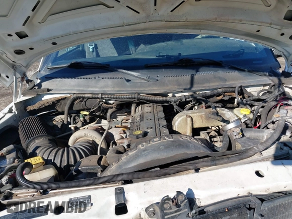 2000 Dodge 2500 with VIN 3B7KF2368YG109364, listed as a IAAI auction lot 41375210 with 316,487 mi miles and . Bid and sale history available at DreamBid. Image 10.